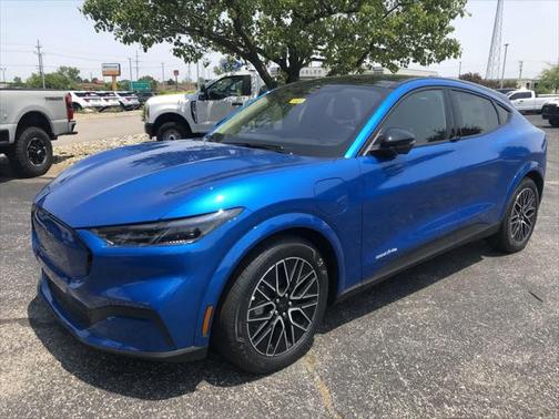 2025 Ford Mustang Mach-E Premium