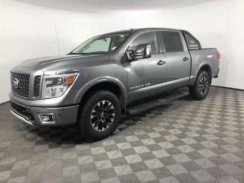 2019 Nissan Titan PRO-4X