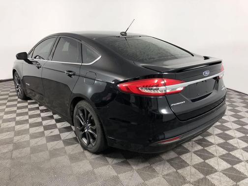 2018 Ford Fusion Hybrid SE