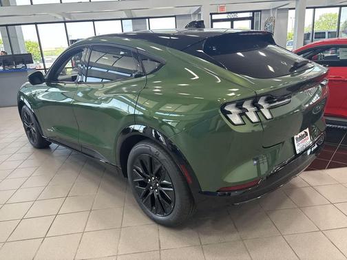 Eruption Green Metallic 2026 Ford Mustang Mach-E Premium