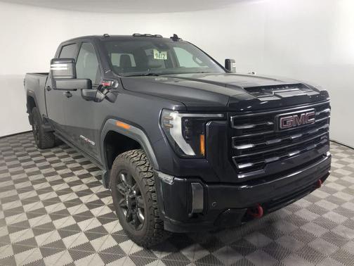 2024 GMC Sierra 2500 AT4
