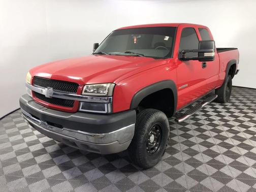 2003 Chevrolet Silverado 2500 LS H/D Extended Cab