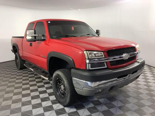 2003 Chevrolet Silverado 2500 LS H/D Extended Cab