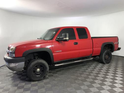2003 Chevrolet Silverado 2500 LS H/D Extended Cab