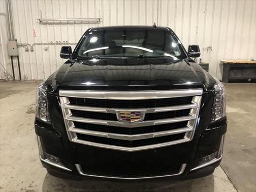 2016 Cadillac Escalade Luxury