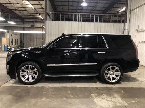 2016 Cadillac Escalade Luxury