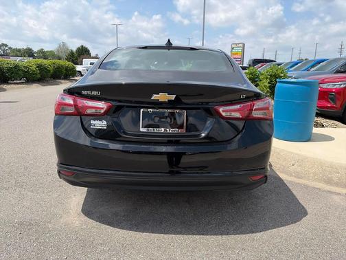 Mosaic Black Metallic 2021 Chevrolet Malibu FWD LT
