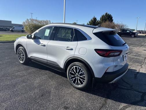 2025 Ford Escape PHEV Base