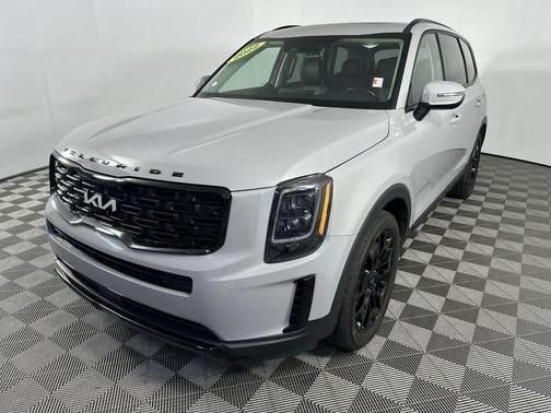 Wolf Gray 2022 Kia Telluride EX