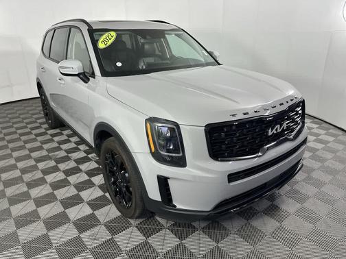 Wolf Gray 2022 Kia Telluride EX