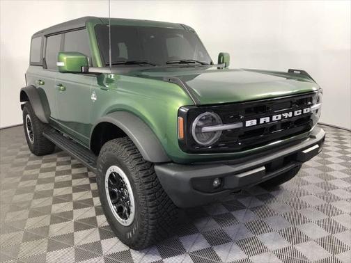 2022 Ford Bronco Outer Banks