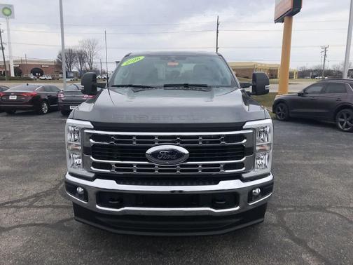 CARBONIZED GRAY 2026 Ford F-250 XLT