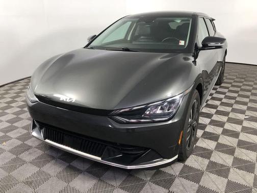 2022 Kia EV6 Wind