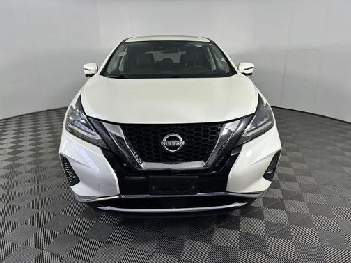 2023 Nissan Murano SL FWD