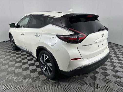 2023 Nissan Murano SL FWD