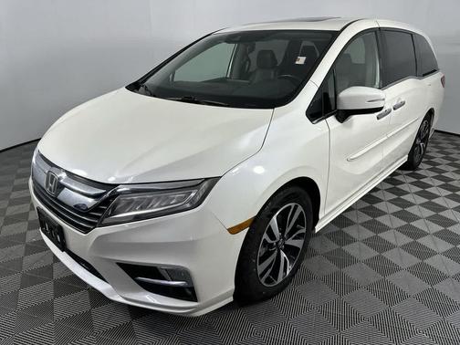 2019 Honda Odyssey Elite