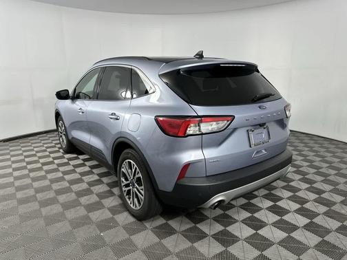 ICED BLUE SILVER METALLIC 2022 Ford Escape SEL