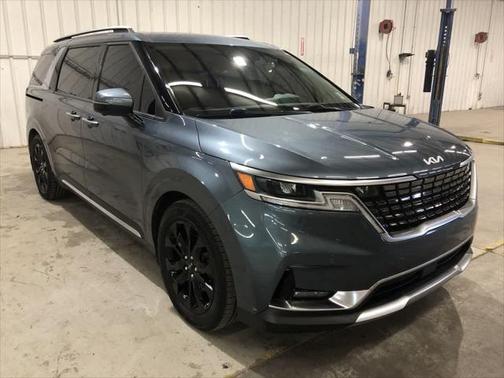 2022 Kia Carnival SX