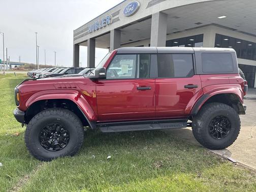 RUBY RED MET TNTD CLEARCOAT 2026 Ford Bronco Raptor