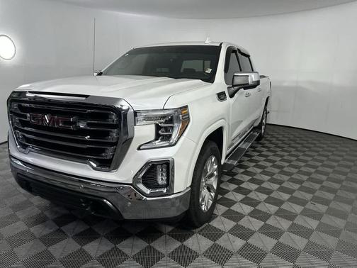 White Frost Tricoat 2019 GMC Sierra 1500 SLT