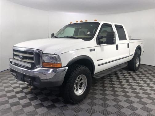 1999 Ford F-250 XLT Crew Cab