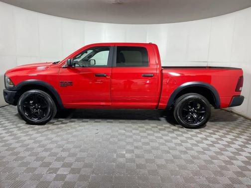 2024 RAM 1500 Classic Warlock Crew Cab 4x4 5'7' Box