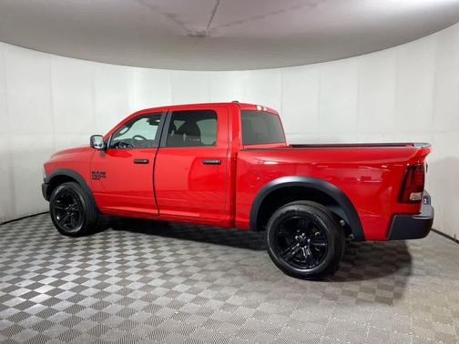 2024 RAM 1500 Classic Warlock Crew Cab 4x4 5'7' Box
