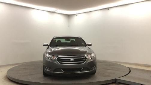 2019 Ford Taurus Limited