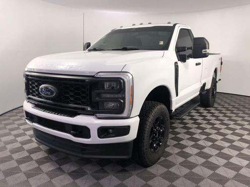 2023 Ford F-350 XL