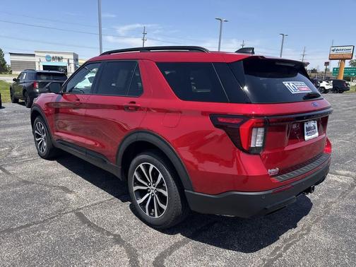 RAPID RED MET TINTED CC 2026 Ford Explorer ST-Line
