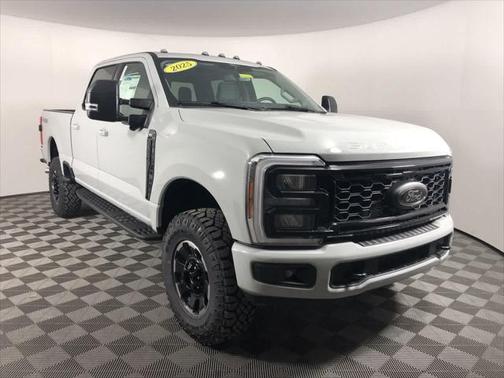 2025 Ford F-350 XLT