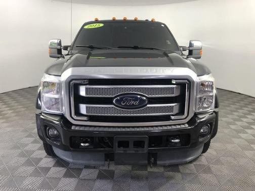 2015 Ford F-450 Lariat