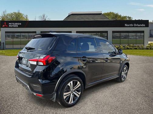 2025 Mitsubishi Outlander Sport 2.0 ES