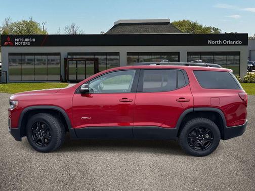 2023 GMC Acadia AWD AT4