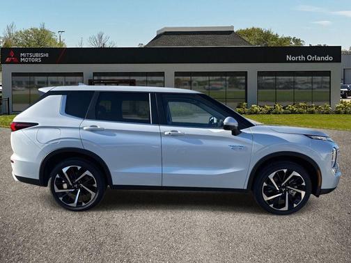 2025 Mitsubishi Outlander PHEV SE S-AWC