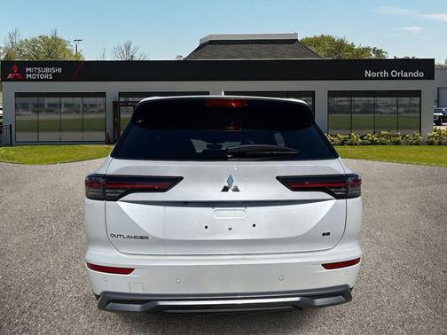 2026 Mitsubishi Outlander SE 1.5T 2WD