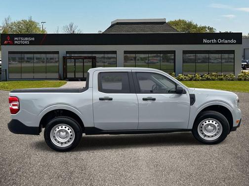 2023 Ford Maverick XL