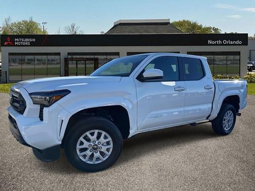 2025 Toyota Tacoma SR5