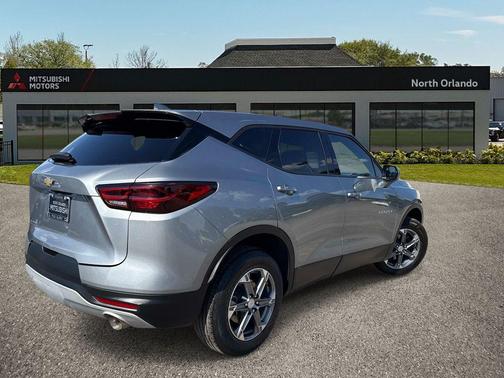 Sterling Gray Metallic 2023 Chevrolet Blazer 2LT