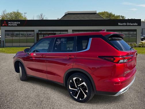 2023 Mitsubishi Outlander SE 2.5 S-AWC