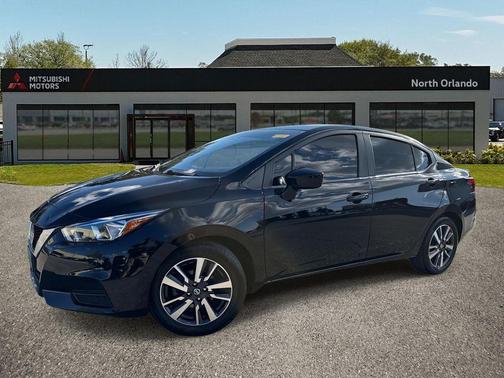 2022 Nissan Versa 1.6 SV