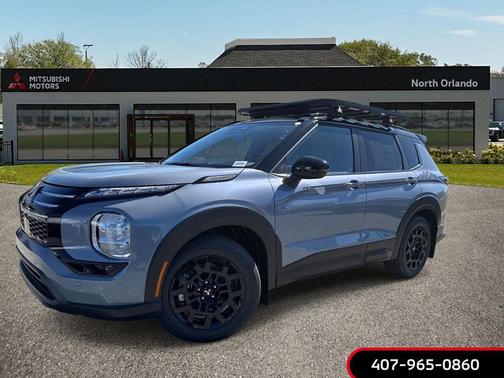 Moonstone Gray Metallic W/ Black Roof 2026 Mitsubishi Outlander TRAIL EDITION S-AWC