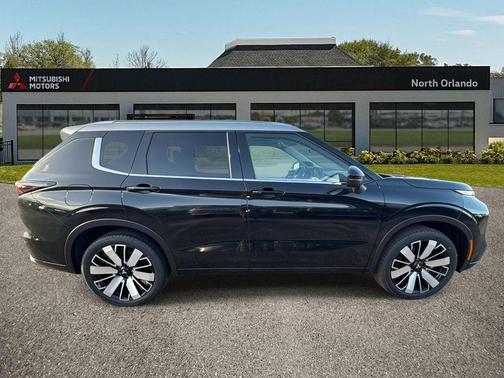 2025 Mitsubishi Outlander PLATINUM EDITION 2.5 S-AWC