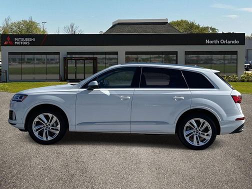 2023 Audi Q7 55 Premium Plus