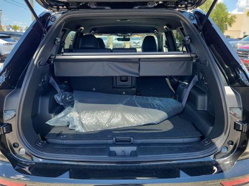 Black Diamond 2026 Mitsubishi Outlander LE
