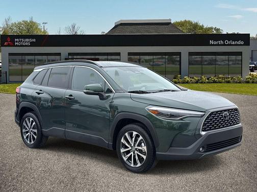 2023 Toyota Corolla Cross XLE