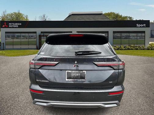 2025 Mitsubishi Outlander SE 2.5 2WD