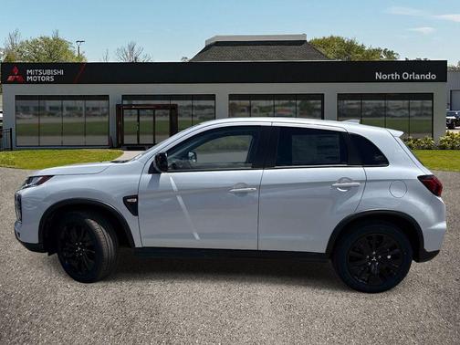 White Diamond 2026 Mitsubishi Outlander Sport 2.0 LE