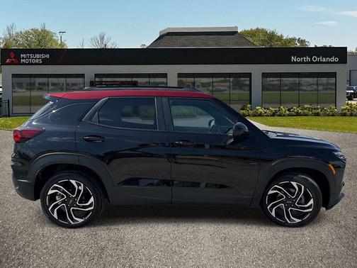 Mosaic Black Metallic 2024 Chevrolet Trailblazer RS