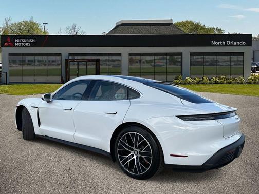 2023 Porsche Taycan 4S